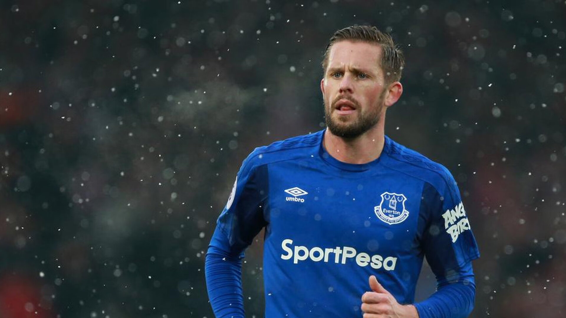 曼联官方祝贺老队长荣获特殊荣誉，曼联队长现在